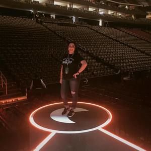 Meet your Posher, Alyson